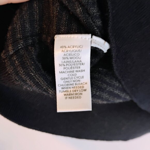 LOFT Navy Gray Striped Button Shoulder Long Sleeve Top Size Small - Picture 4 of 5